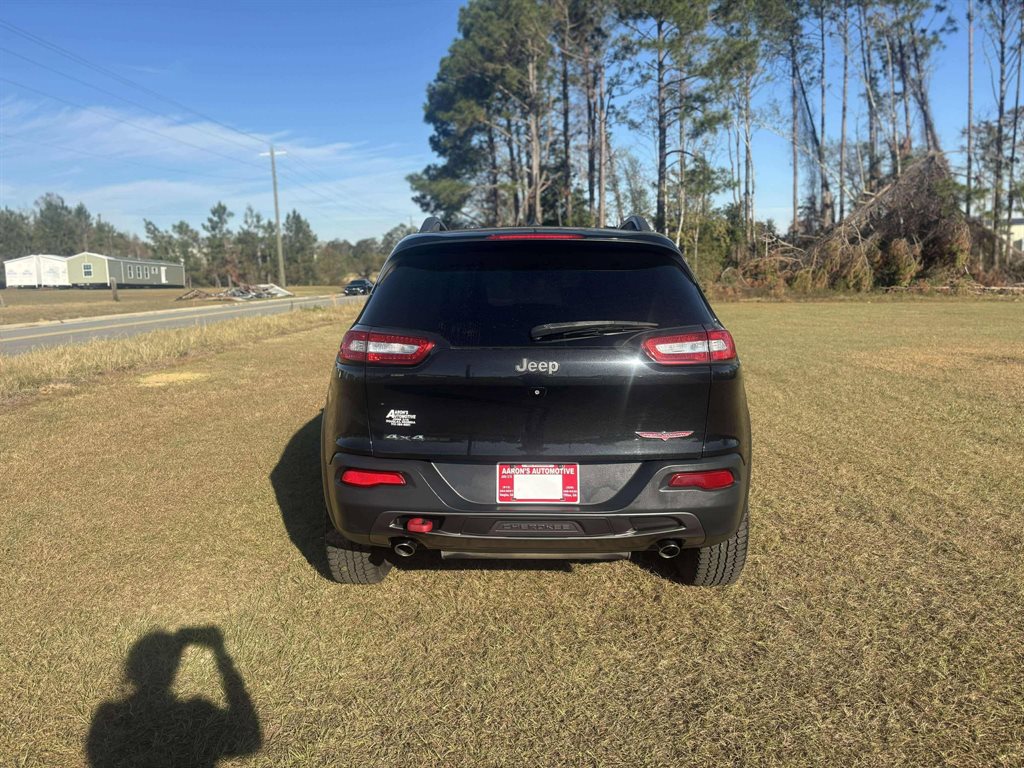 2014 Jeep Cherokee Trailhawk photo 4