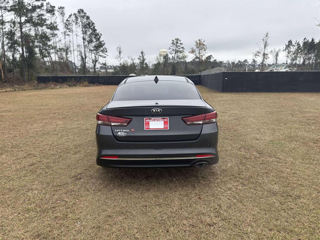 2018 Kia Optima S photo 4