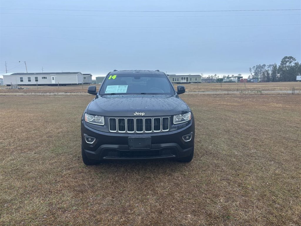 2014 Jeep Grand Cherokee Laredo photo 2