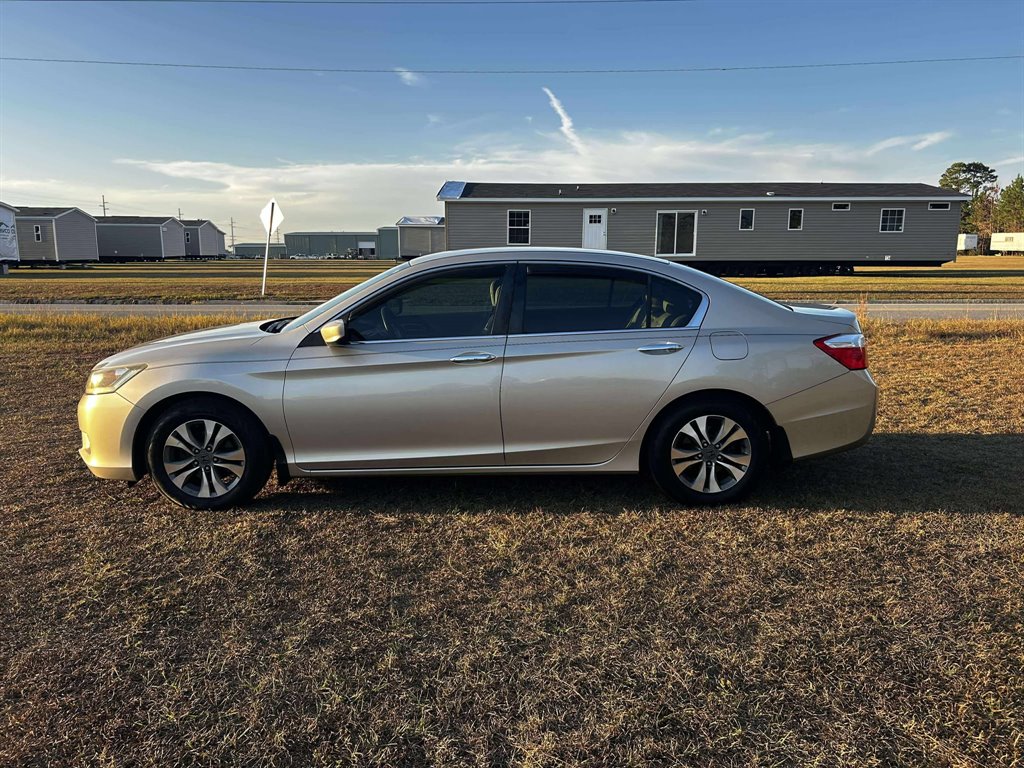 2014 Honda Accord LX's photo