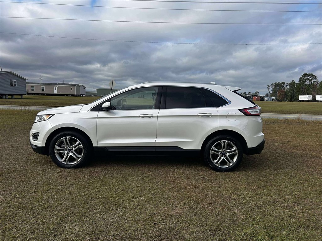2016 Ford Edge Titanium's photo