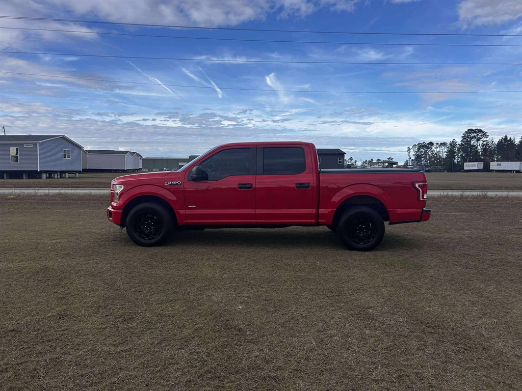 2015 Ford F-150 XL's photo