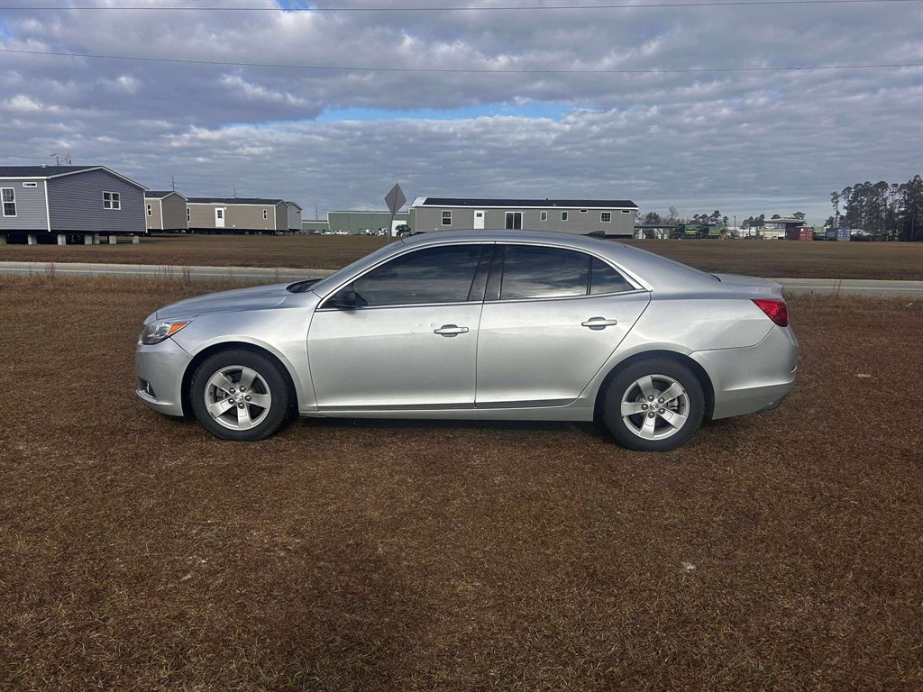 2013 Chevrolet Malibu 1LS's photo