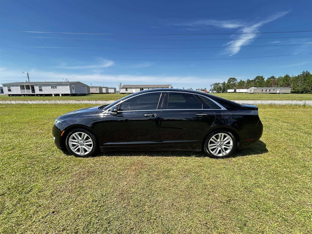 2016 Lincoln MKZ Base's photo