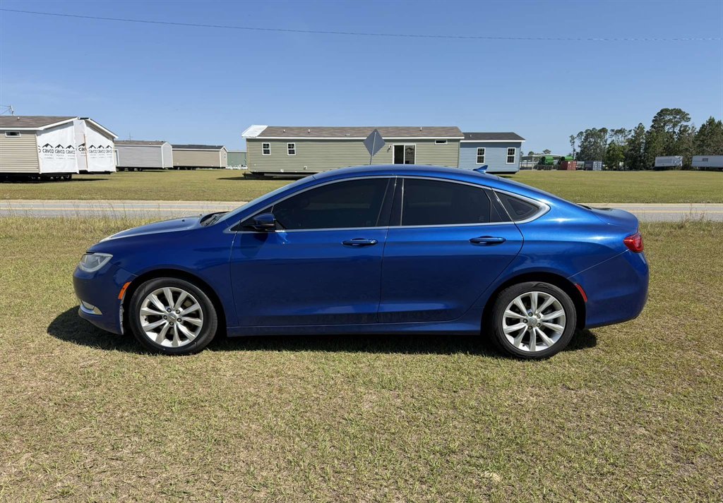 2015 Chrysler 200 C's photo